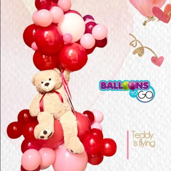 Holiday balloon arrangement delivery in Prosper, Texas